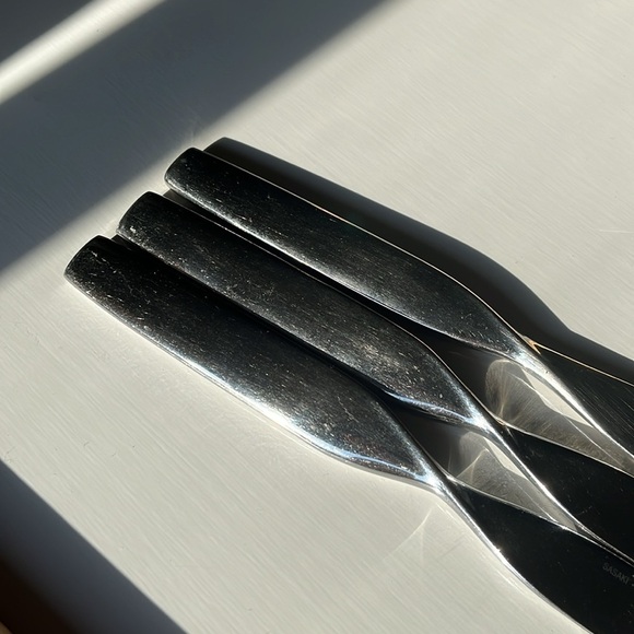 Sasaki Ward Bennett Omni
Stainless Flatware Modernist Set Of Three Knives - Picture 5 of 8